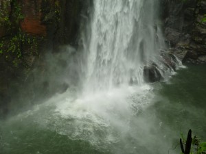 西椎谷の滝　3